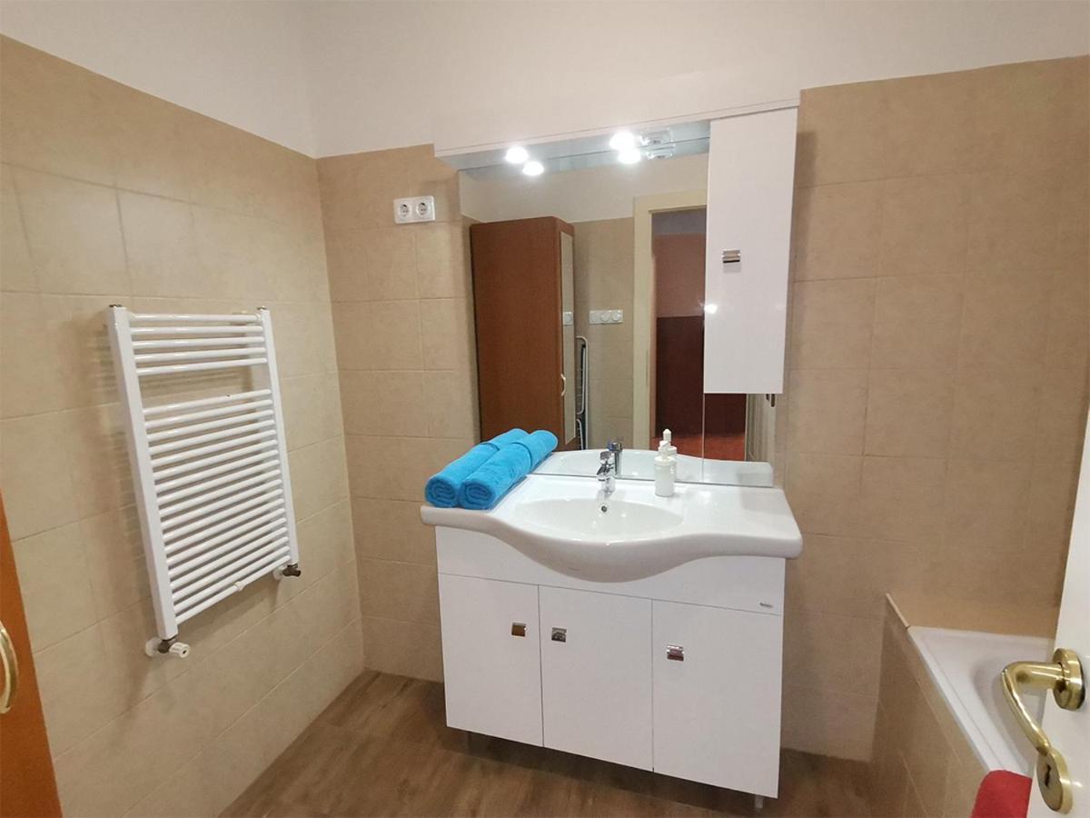 Hajdúszoboszló Carpe Diem Apartment מראה חיצוני תמונה
