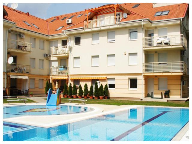 Hajdúszoboszló Carpe Diem Apartment מראה חיצוני תמונה